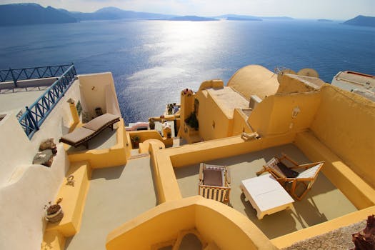 Santorini Villas With Hanging Gardens and Cliff Decks