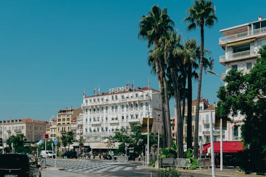 France’s Elite Hotel Estates Beyond the Riviera